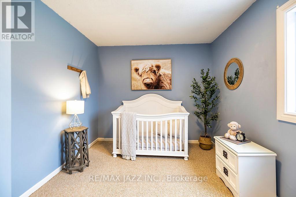 45 Milton Street, Bracebridge, Ontario P1L 1G9 - Photo 28 - X12550324