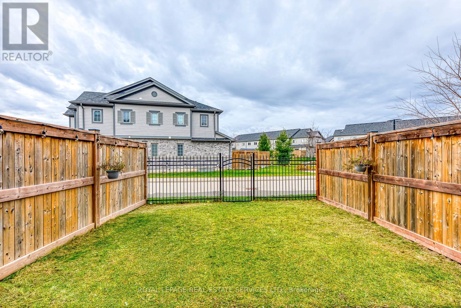 60 Netherwood Road, Kitchener, Ontario  L2P 0E4 - Photo 48 - X12539624