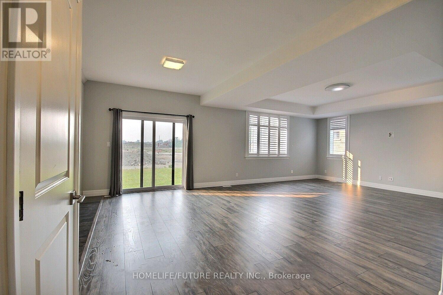 57 Bel Air Crescent, Quinte West, Ontario K8V 0H5 - Photo 4 - X12549678