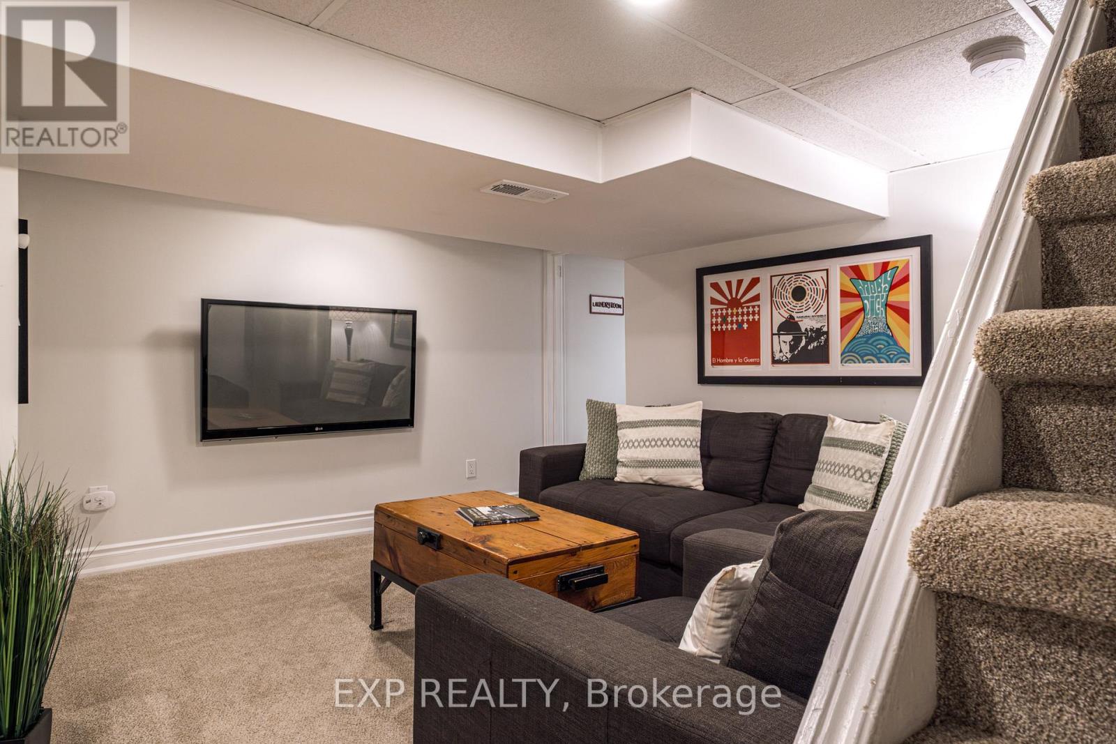 14 Chatham Street, Hamilton, Ontario  L8P 2B2 - Photo 34 - X12550152