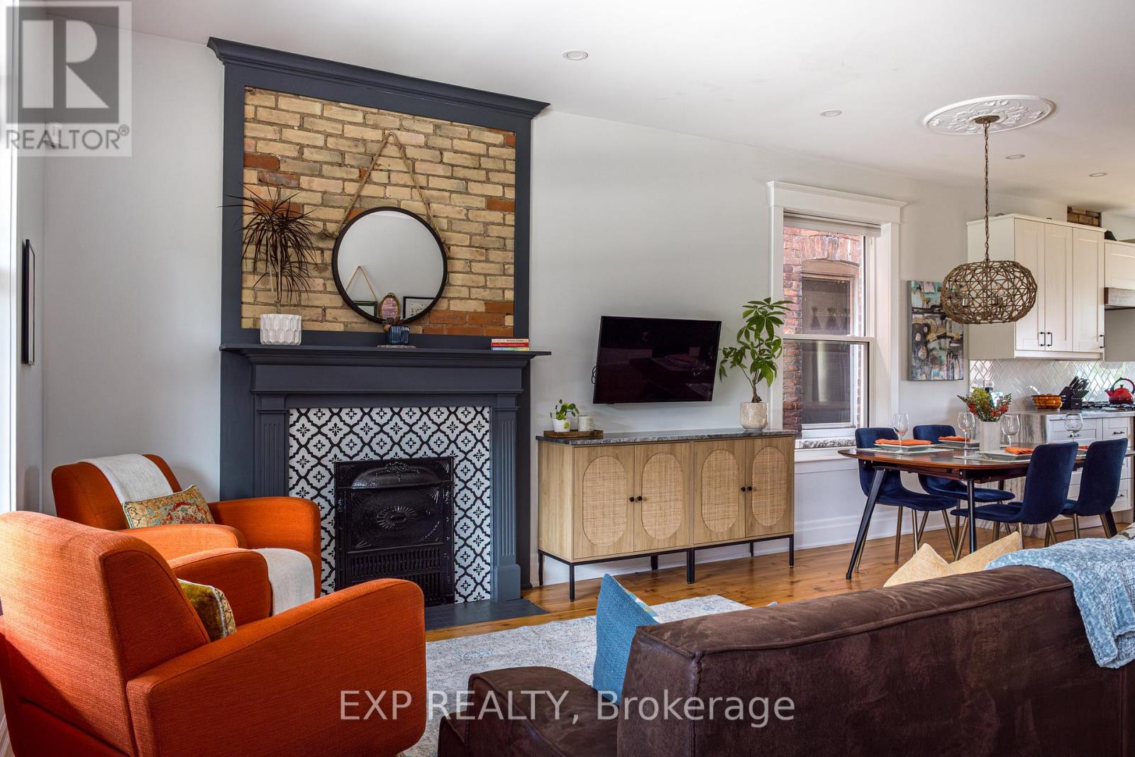 14 Chatham Street, Hamilton, Ontario  L8P 2B2 - Photo 6 - X12550152