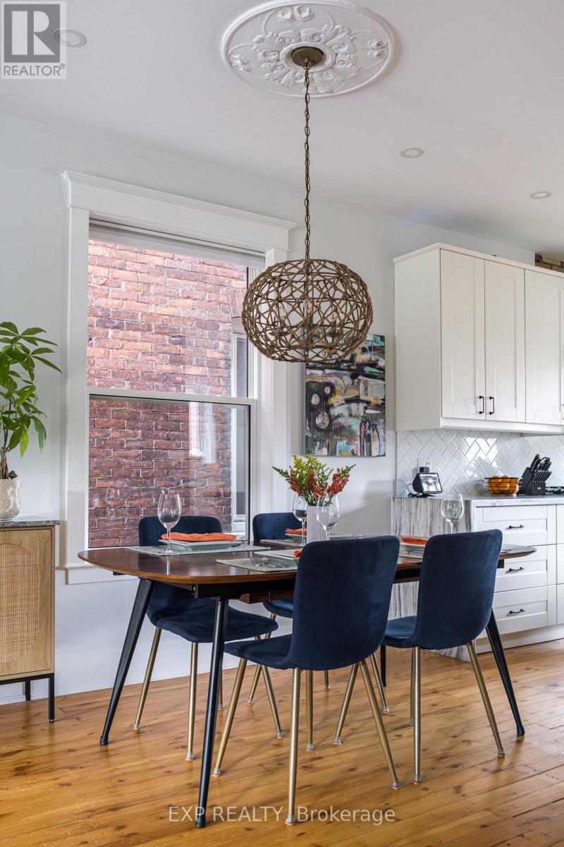 14 Chatham Street, Hamilton, Ontario  L8P 2B2 - Photo 9 - X12550152