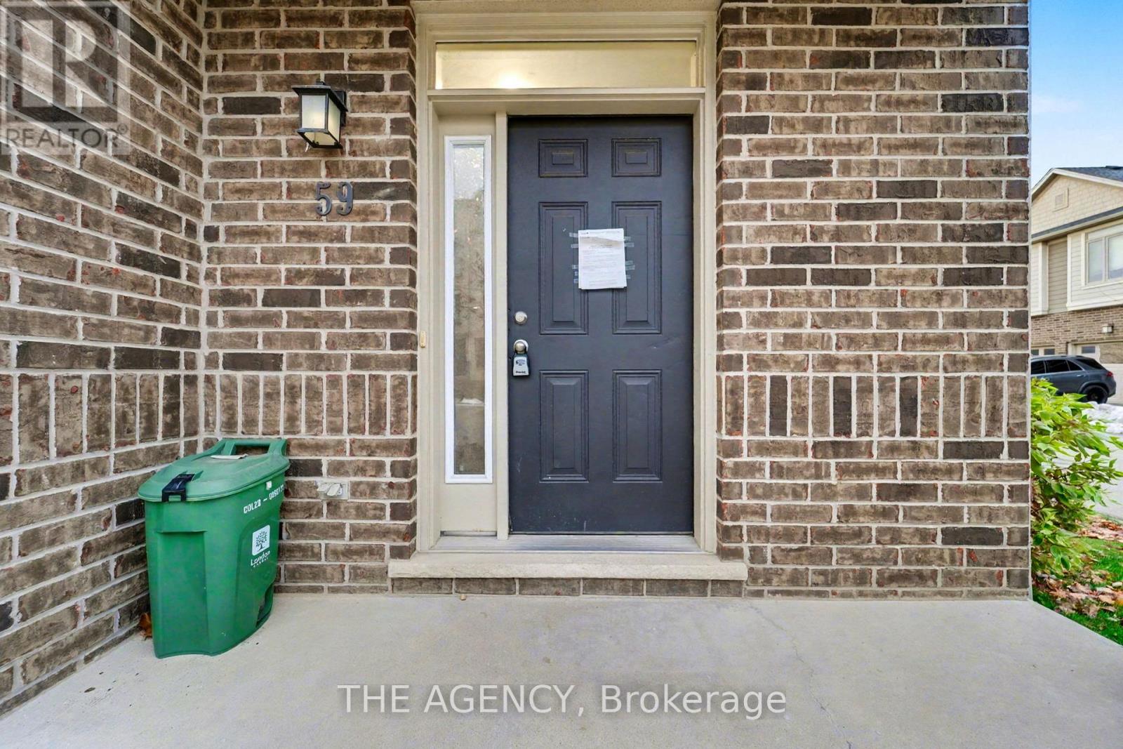 59 - 112 N Centre Road, London North, Ontario  N5X 0G9 - Photo 3 - X12550206