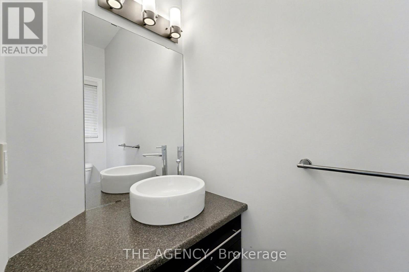 59 - 112 N Centre Road, London North, Ontario  N5X 0G9 - Photo 6 - X12550206