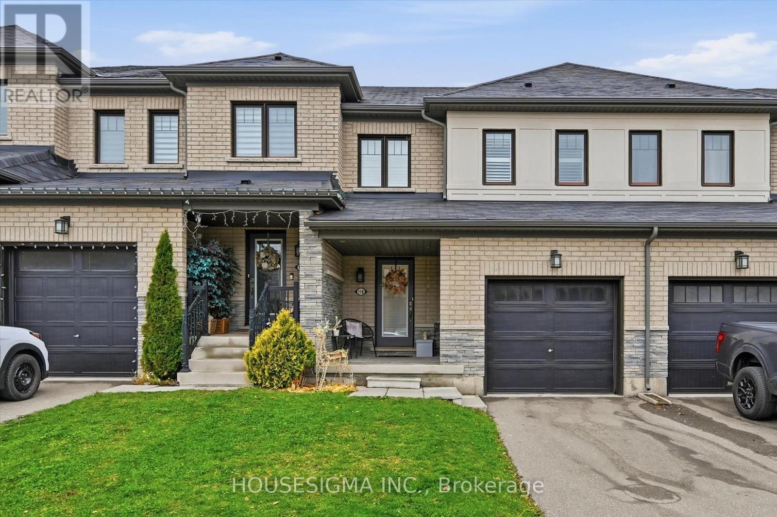 116 SCARLETWOOD STREET, Hamilton, Ontario
