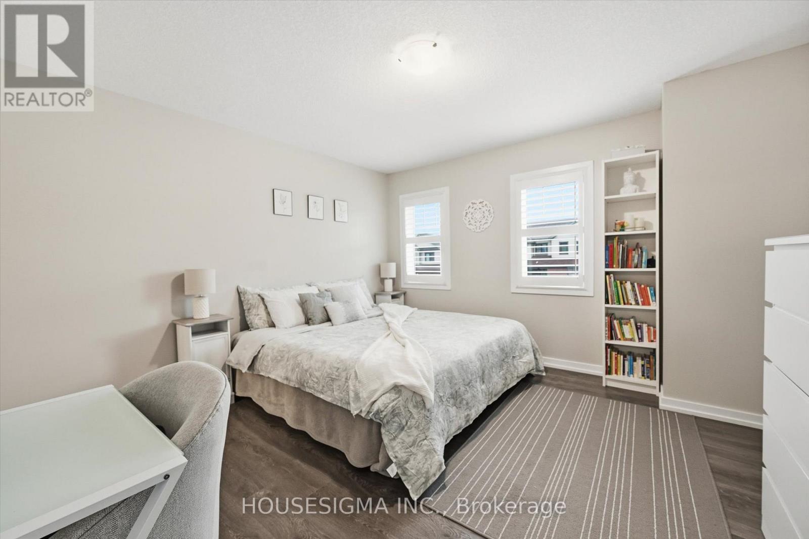 116 Scarletwood Street, Hamilton, Ontario  L8J 0K8 - Photo 21 - X12550214