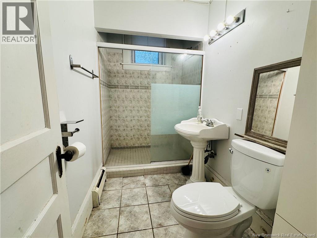 775 Murray Avenue, Bathurst, New Brunswick  E2A 1V3 - Photo 34 - NB126065