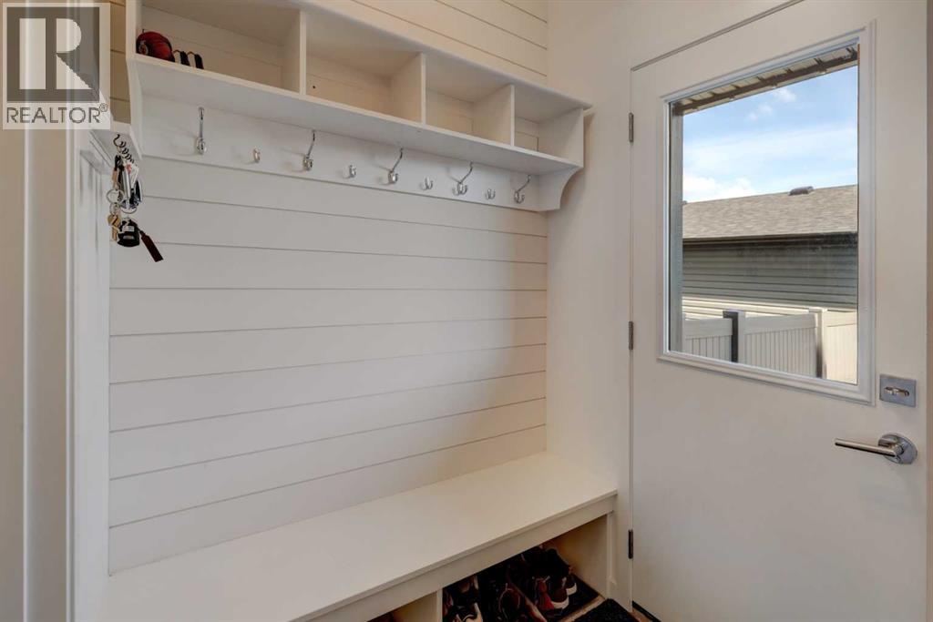 137 South Point Greenway Sw, Airdrie, Alberta  T4B 5J3 - Photo 7 - A2243301