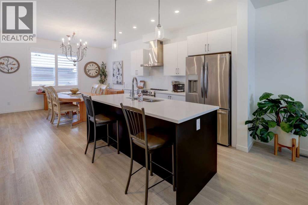 137 South Point Greenway Sw, Airdrie, Alberta  T4B 5J3 - Photo 8 - A2243301