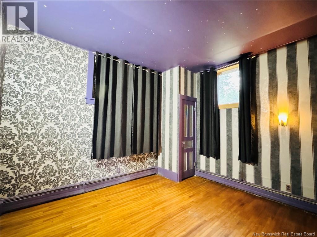 775 Murray Avenue, Bathurst, New Brunswick  E2A 1V3 - Photo 26 - NB126065