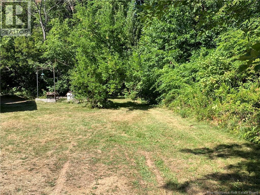 775 Murray Avenue, Bathurst, New Brunswick  E2A 1V3 - Photo 49 - NB126065