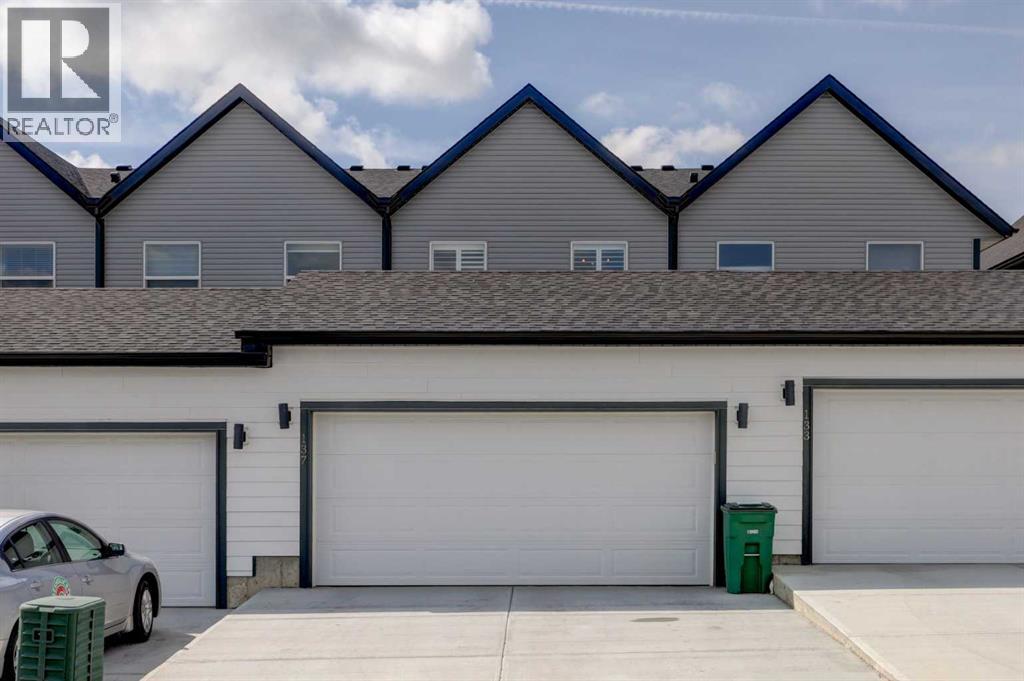 137 South Point Greenway Sw, Airdrie, Alberta  T4B 5J3 - Photo 31 - A2243301