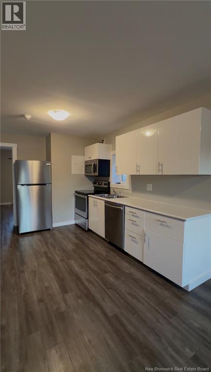 253 West Lane, Moncton, New Brunswick  E1C 6V5 - Photo 2 - NB130203
