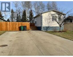 7 Dragonfly Crescent, High Level, Ca