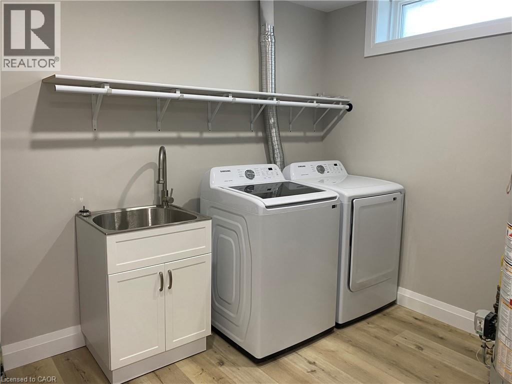 1067 Bernhardt Street, Cambridge, Ontario  N3H 2X9 - Photo 21 - 40785667