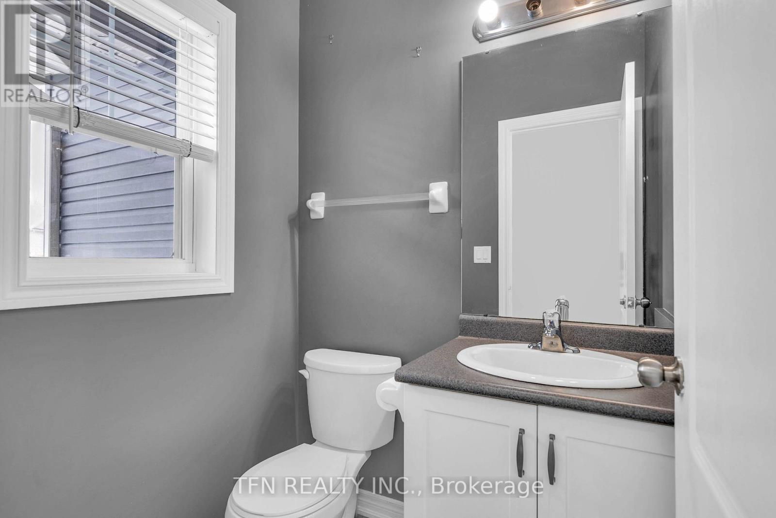 9 Isabella Drive, Orillia, Ontario  L3V 0E2 - Photo 11 - S12537844