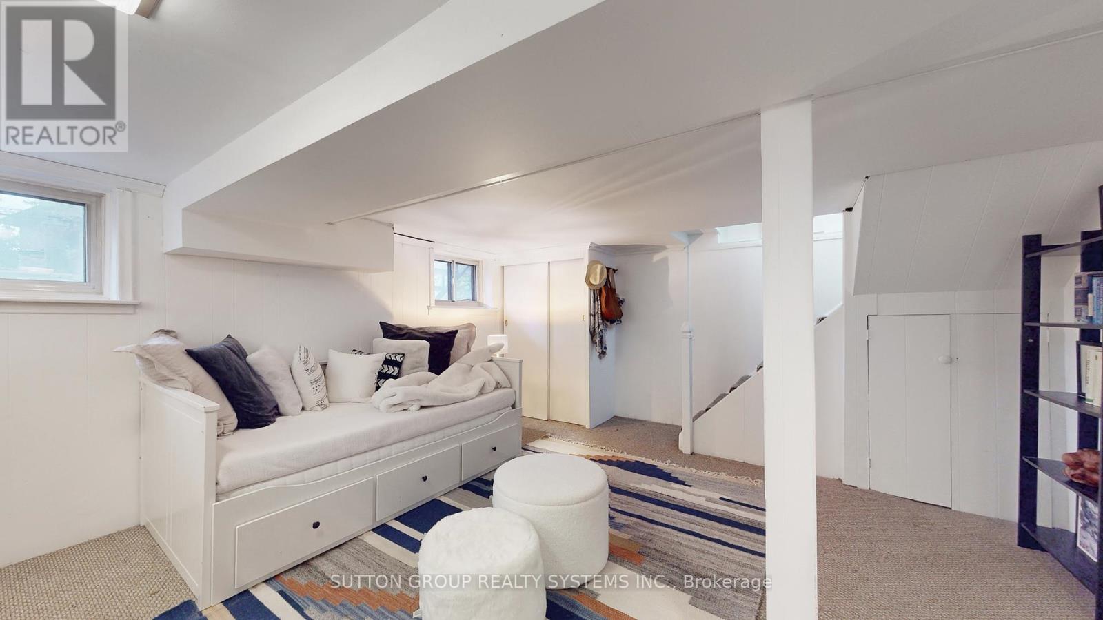 51 Juliet Crescent, Toronto, Ontario  M6M 1N5 - Photo 20 - W12550096