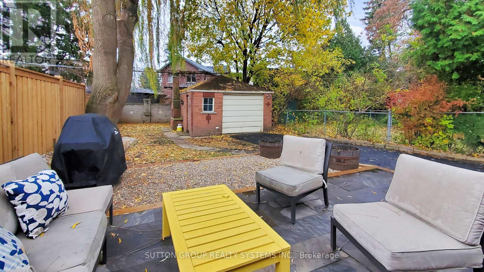 51 Juliet Crescent, Toronto, Ontario  M6M 1N5 - Photo 30 - W12550096