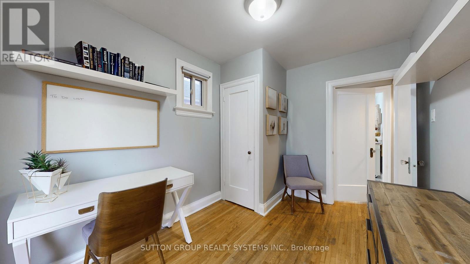 51 Juliet Crescent, Toronto, Ontario  M6M 1N5 - Photo 15 - W12550096