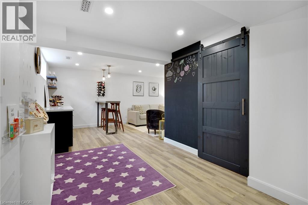 755 Butternut Avenue, Waterloo, Ontario  N2V 2M3 - Photo 26 - 40788131