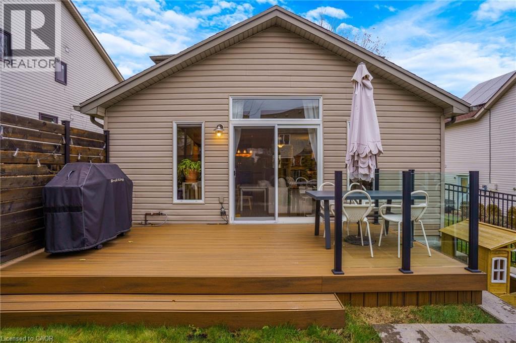 755 Butternut Avenue, Waterloo, Ontario  N2V 2M3 - Photo 38 - 40788131