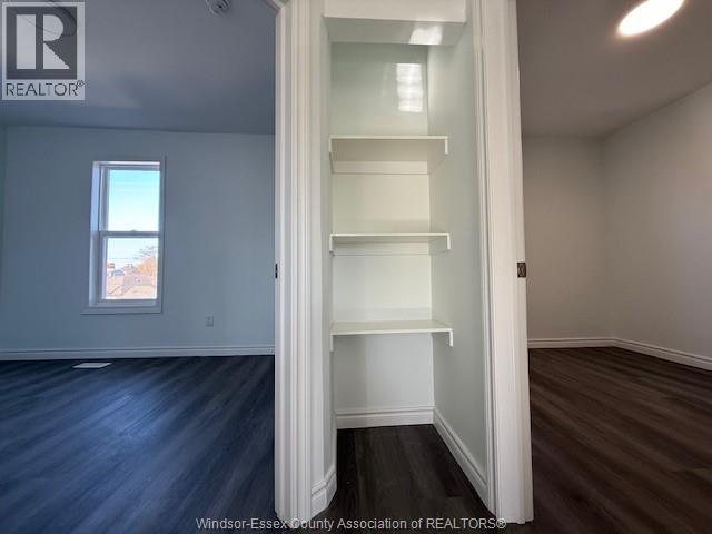 941 Cataraqui, Windsor, Ontario N9A 3P7 - Photo 18 - 25028440