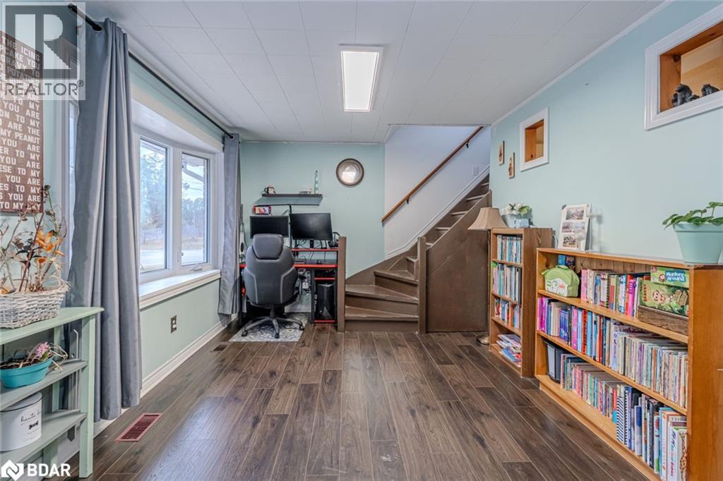 42 Mill Street, Angus, Ontario  L3W 0V7 - Photo 5 - 40788660