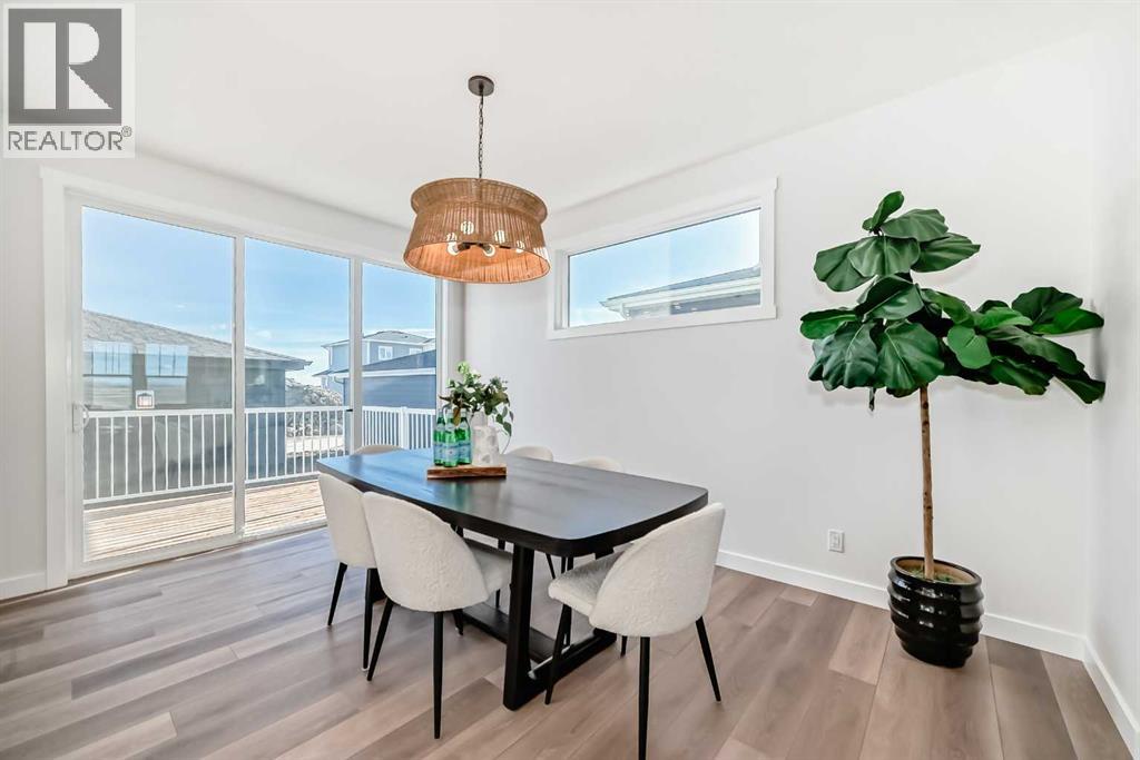 211 Perch Bend, Rural Rocky View County, Alberta  T3Z 0J9 - Photo 10 - A2250129