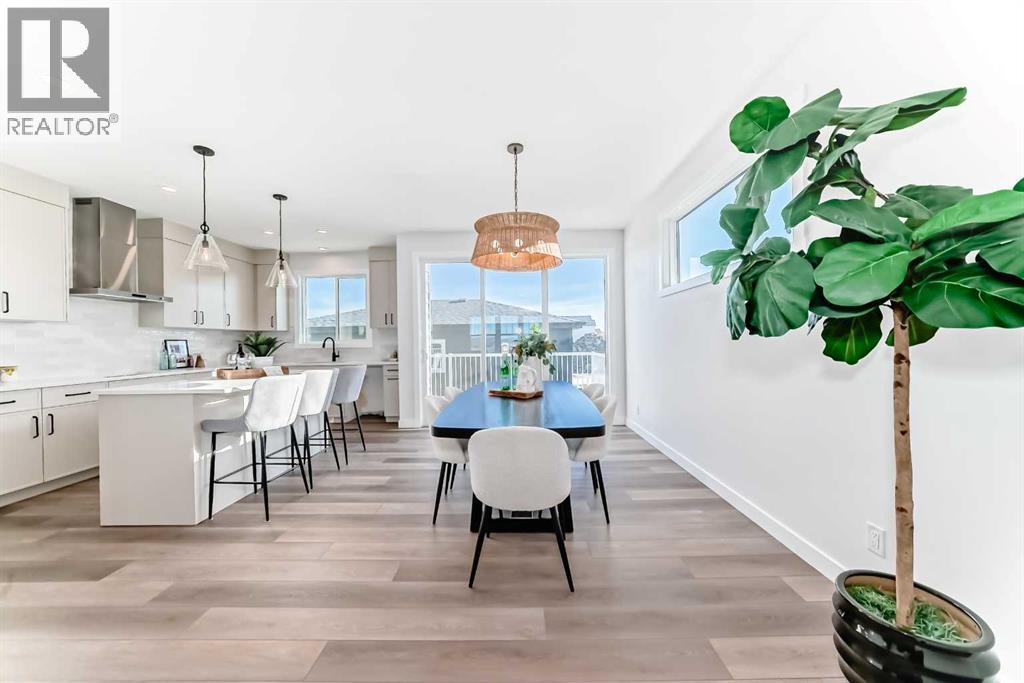 211 Perch Bend, Rural Rocky View County, Alberta  T3Z 0J9 - Photo 9 - A2250129