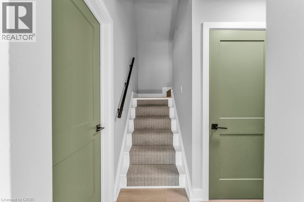 9 Elaine Court, Hamilton, Ontario  L8K 3S2 - Photo 25 - 40781559