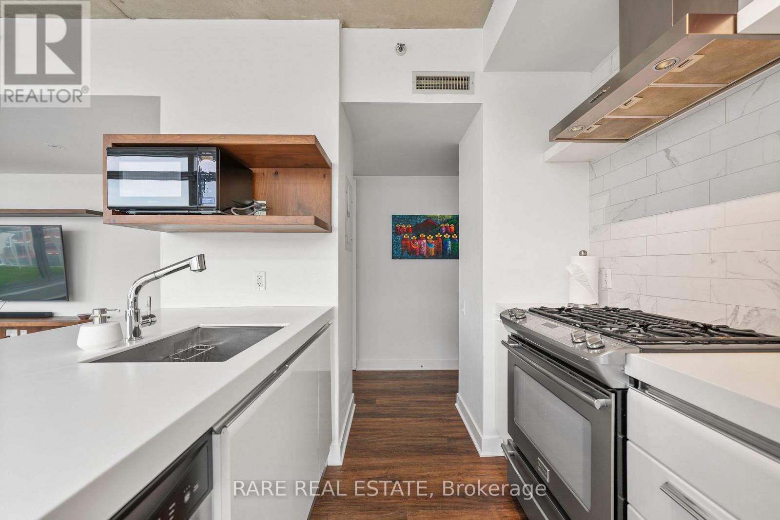 1008 - 75 Portland Street, Toronto, Ontario  M5V 2M9 - Photo 7 - C12550312