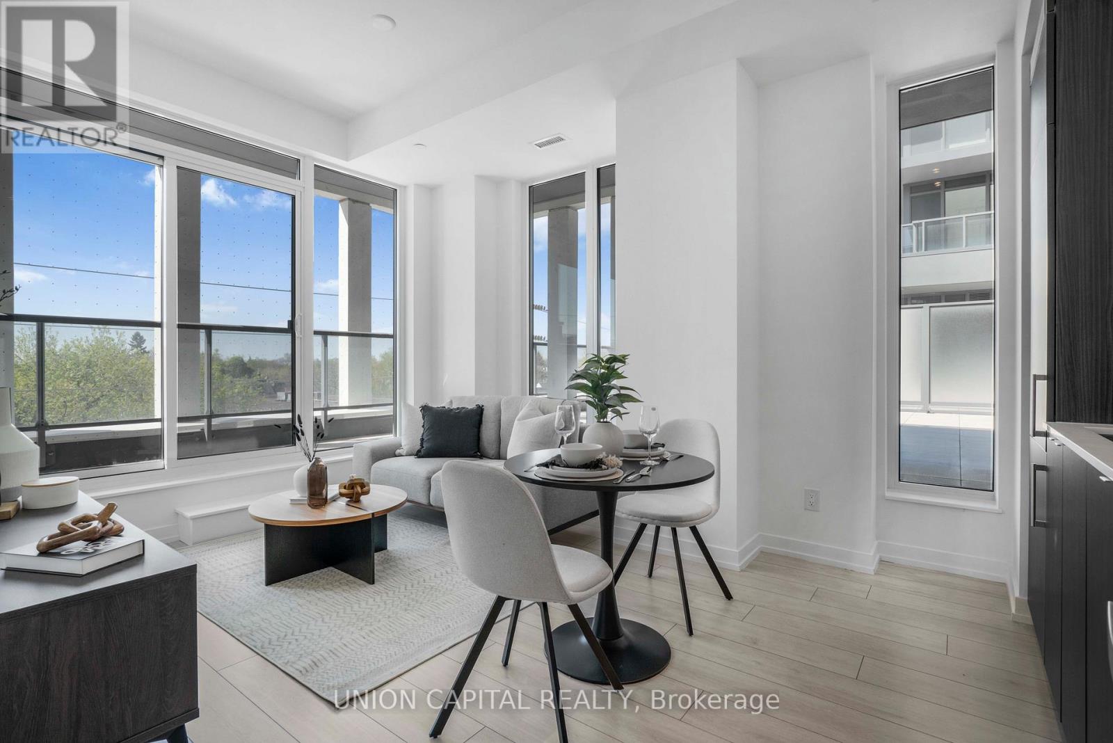 319 - 500 DUPONT STREET, Toronto, Ontario