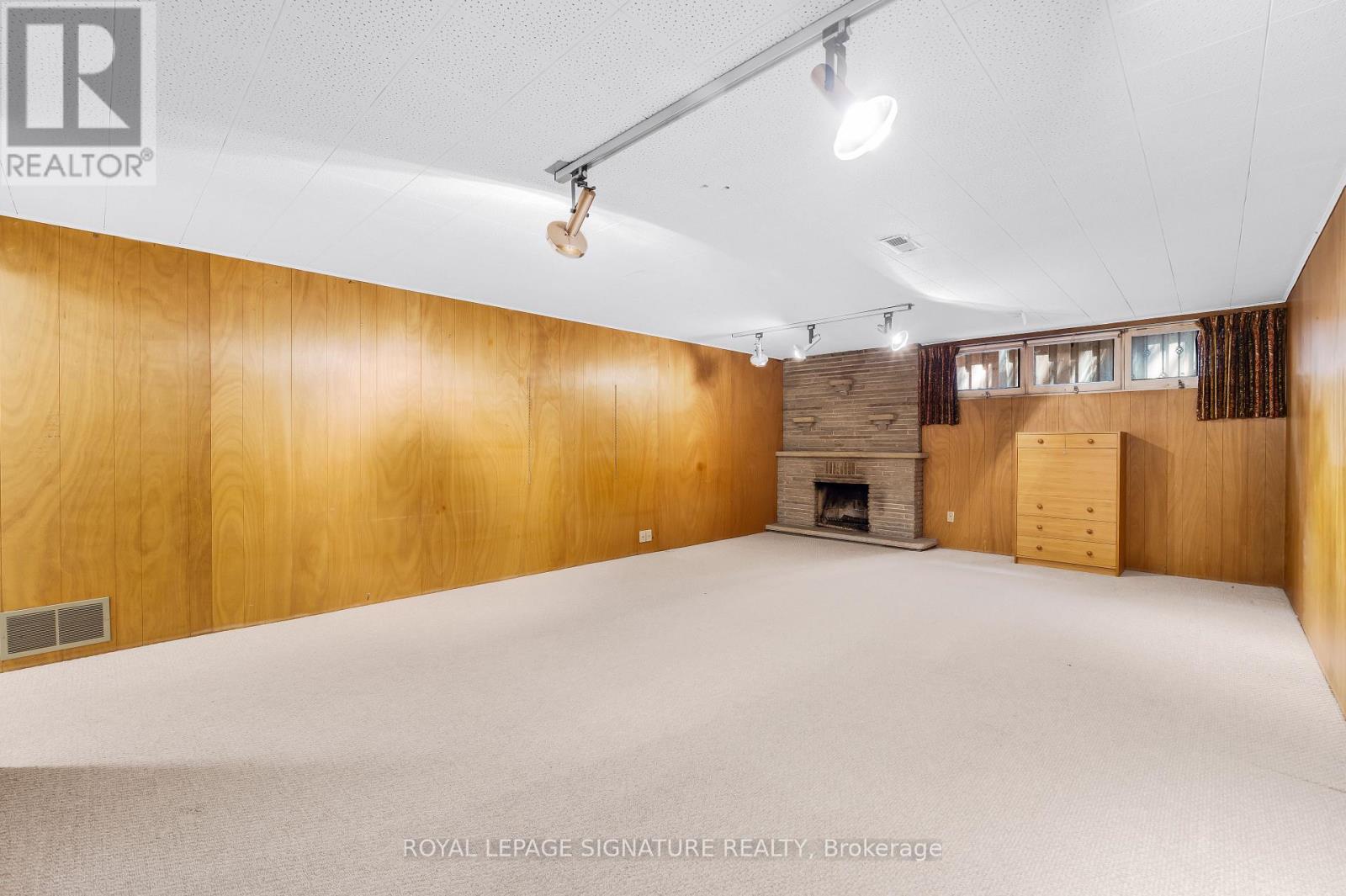 24 Ealing Drive, Toronto, Ontario M2L 2R5 - Photo 24 - C12550338