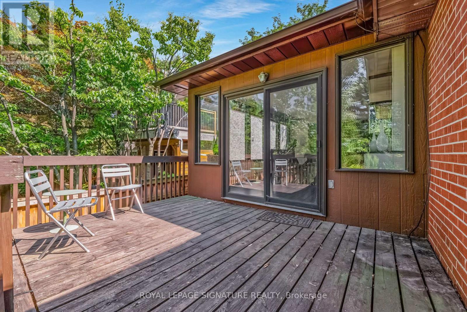 24 Ealing Drive, Toronto, Ontario M2L 2R5 - Photo 28 - C12550338