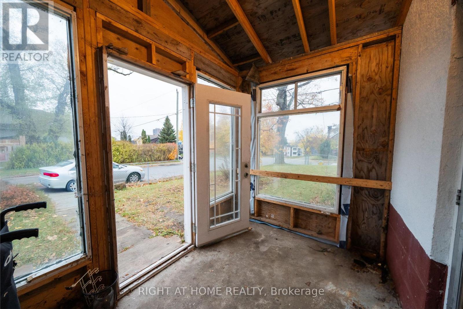 41 Bexhill Avenue, Toronto, Ontario  M1L 3B7 - Photo 9 - E12527524