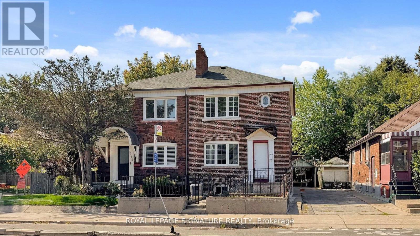 1130 Woodbine Avenue, Toronto, Ontario  M4C 4C8 - Photo 2 - E12550290