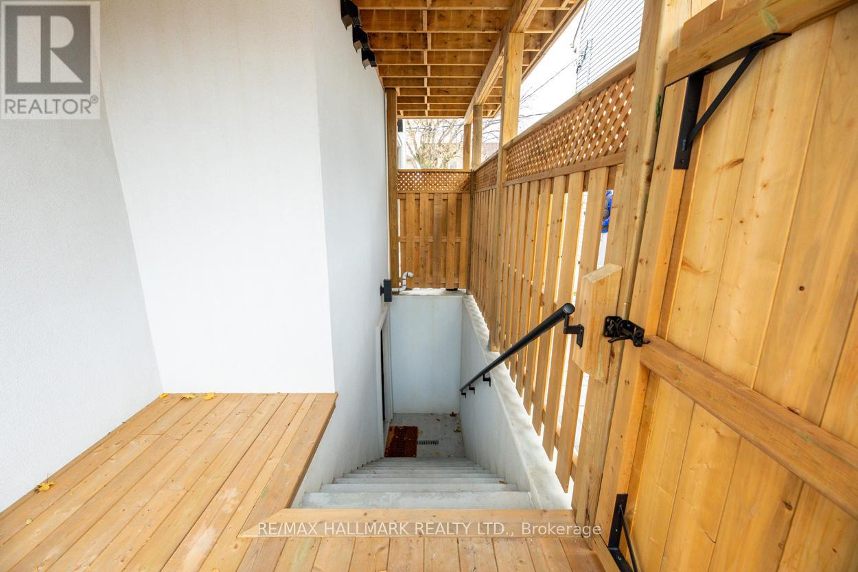 Basement - 6 Luttrell Avenue, Toronto, Ontario  M4C 5E3 - Photo 2 - E12550294