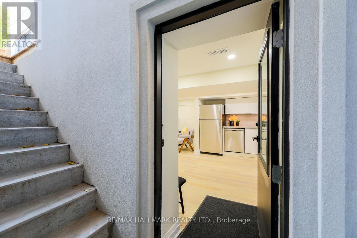 Basement - 6 Luttrell Avenue, Toronto, Ontario  M4C 5E3 - Photo 4 - E12550294