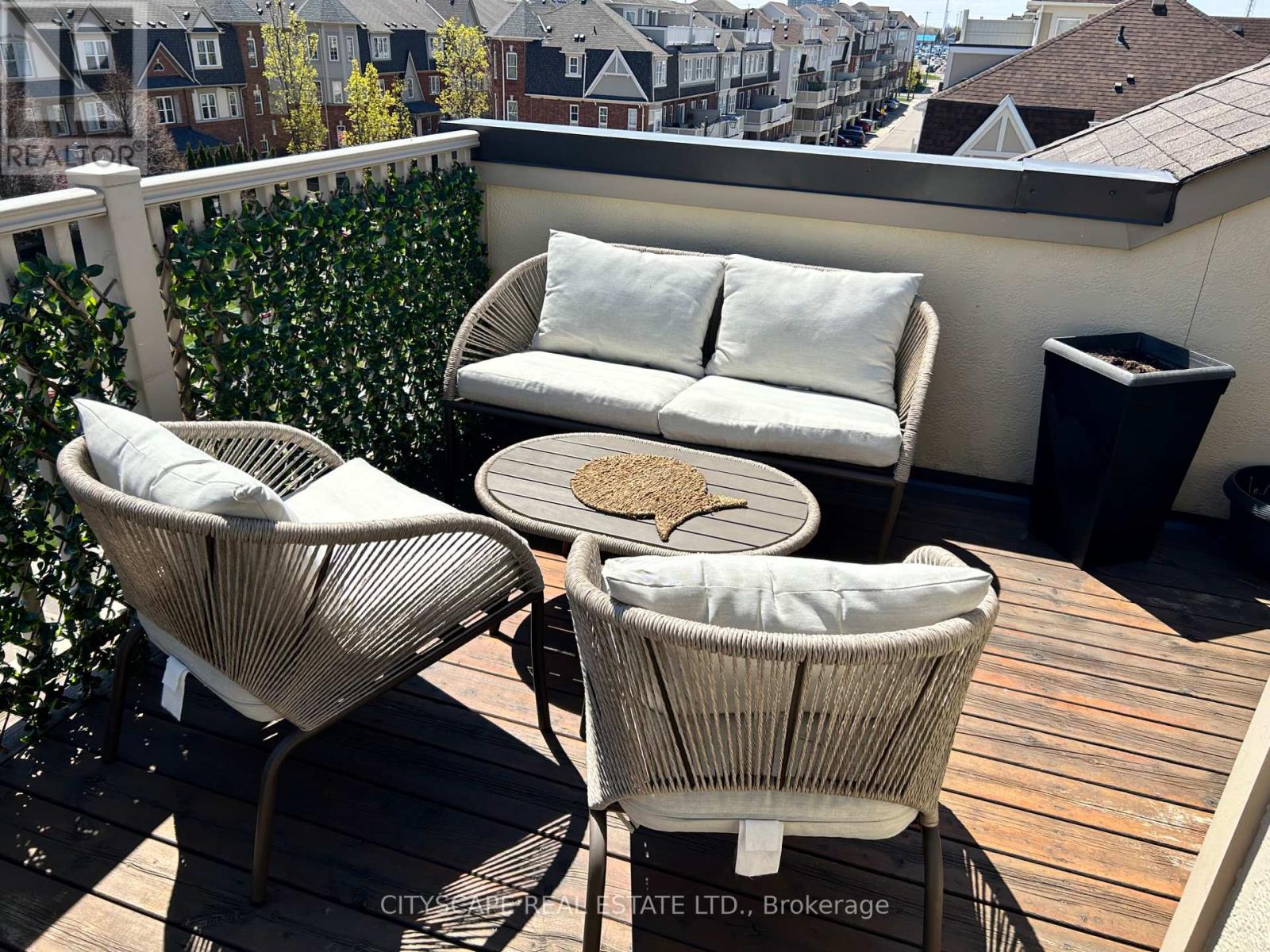 3 - 700 Neighbourhood Circle, Mississauga, Ontario  L5B 0A6 - Photo 22 - W12531782