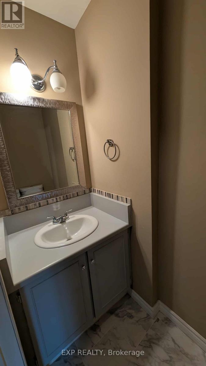 33 - 350 Camelot Court, Oshawa, Ontario  L1G 6P7 - Photo 15 - E12550470