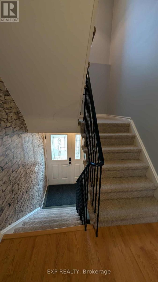 33 - 350 Camelot Court, Oshawa, Ontario  L1G 6P7 - Photo 6 - E12550470