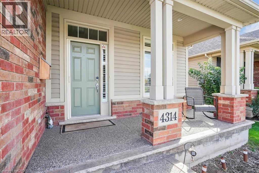 4314 Lindsey Crescent, Lincoln, Ontario  L3J 0P9 - Photo 11 - 40777614