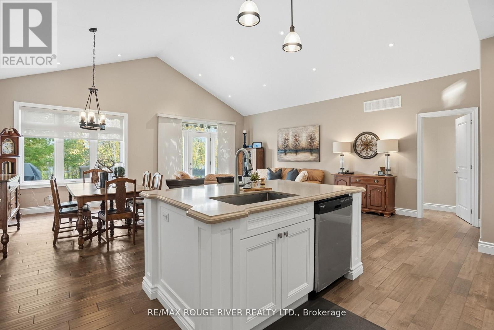 50 - 17 Lockside Drive, Peterborough, Ontario K9J 8T2 - Photo 13 - X12550446