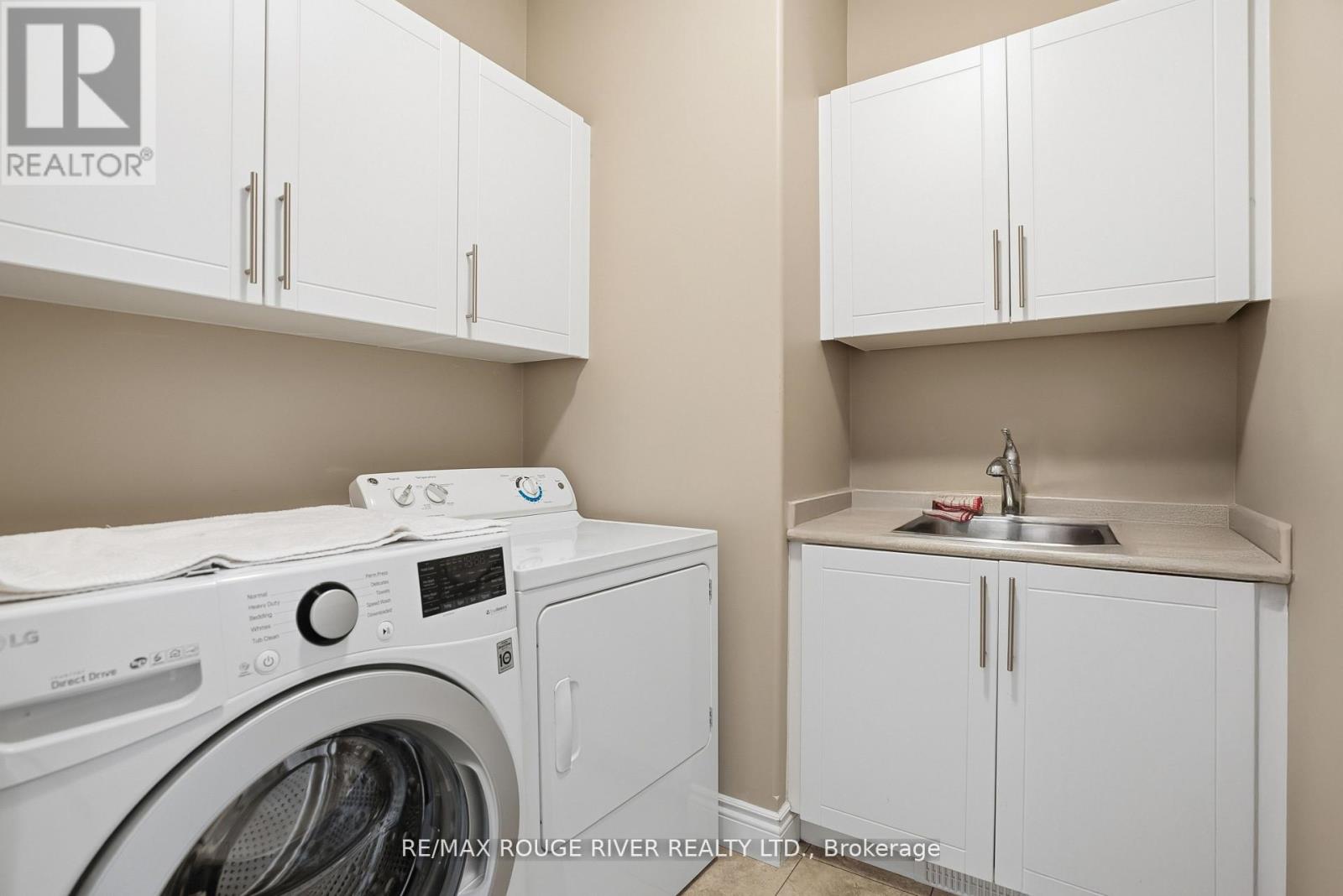 50 - 17 Lockside Drive, Peterborough, Ontario K9J 8T2 - Photo 32 - X12550446