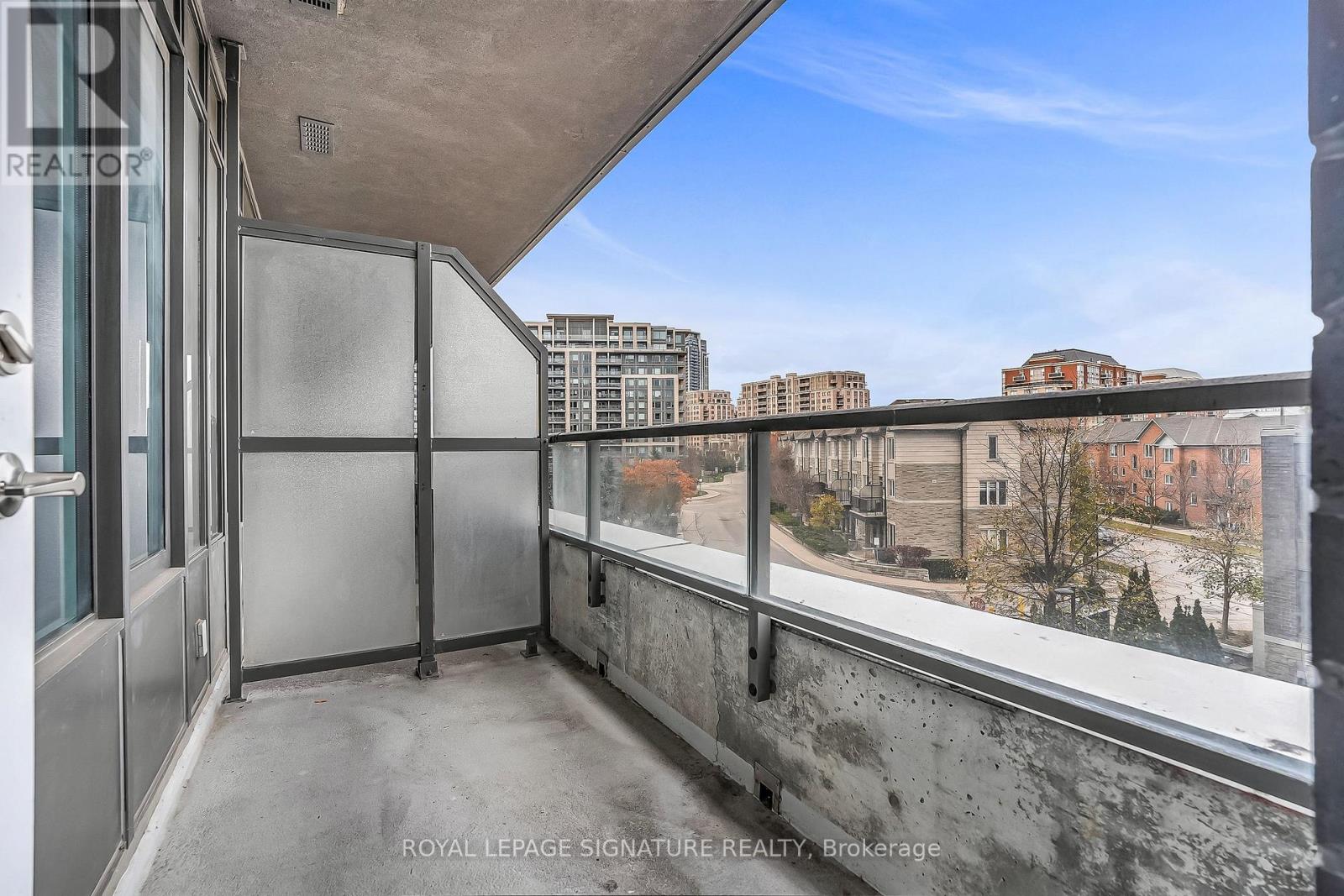 520 - 277 South Park Road, Markham, Ontario  L3T 0B7 - Photo 25 - N12550276