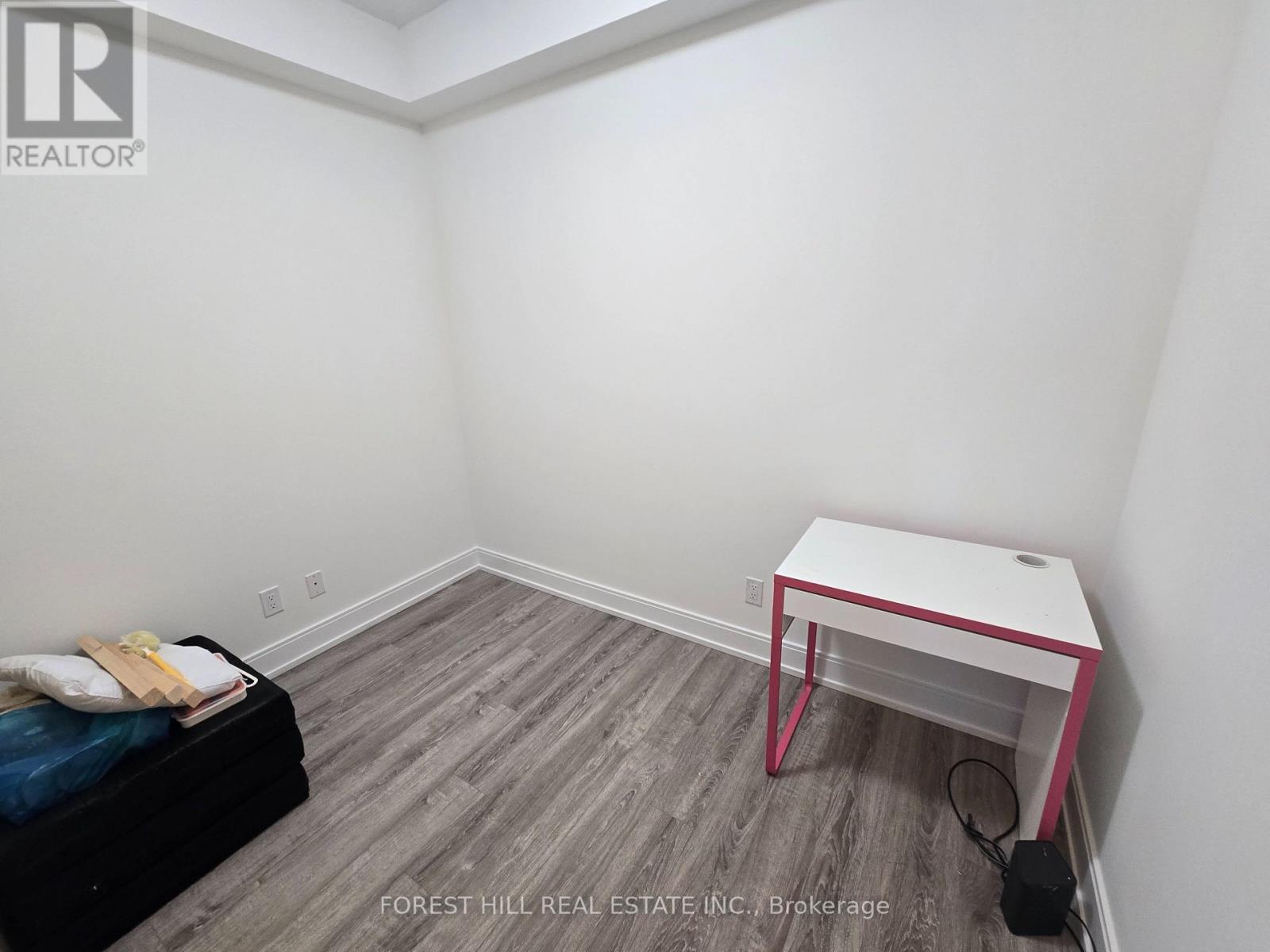 1006b - 9600 Yonge Street, Richmond Hill, Ontario  L4C 0X3 - Photo 13 - N12550300