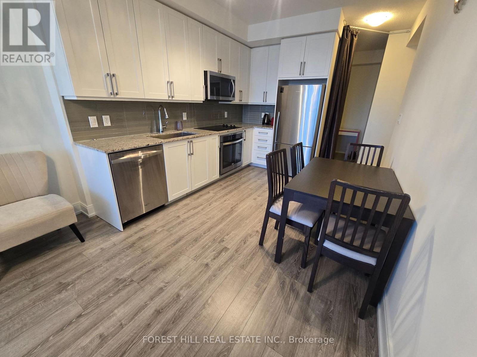 1006b - 9600 Yonge Street, Richmond Hill, Ontario  L4C 0X3 - Photo 6 - N12550300