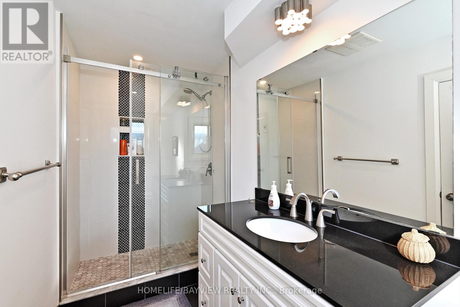 3 Wildrose Crescent, Markham, Ontario  L3T 1N6 - Photo 24 - N12550302