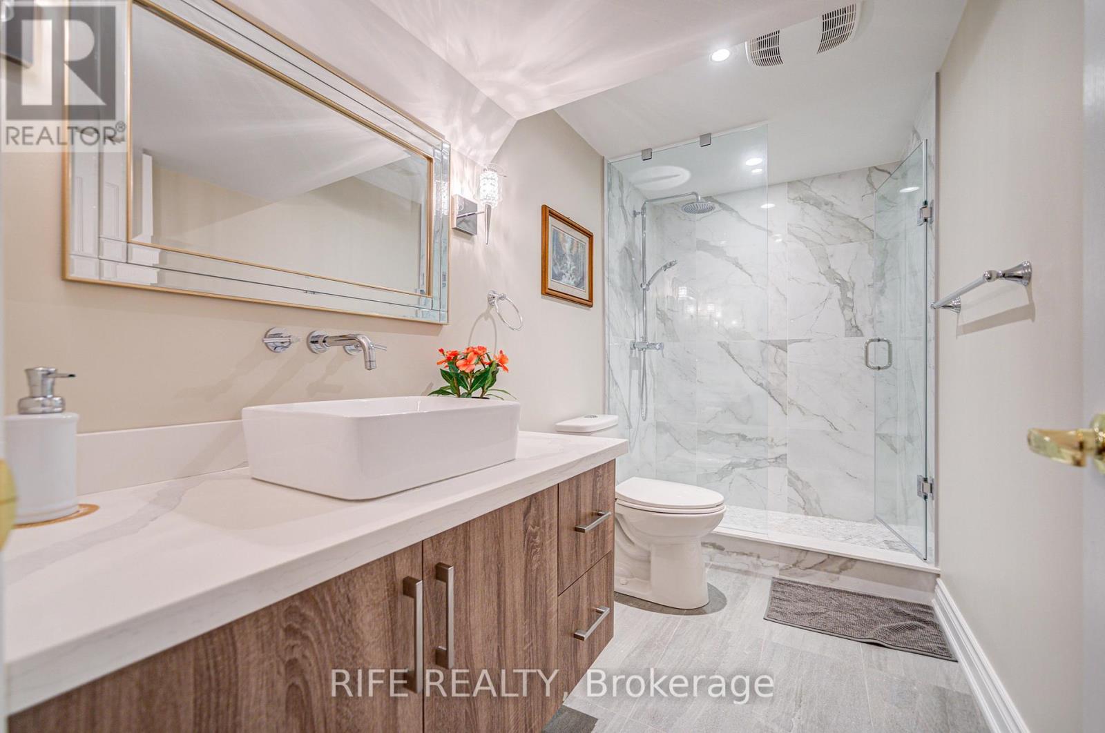 22 Chambery Crescent, Markham, Ontario  L3R 6L5 - Photo 42 - N12550304