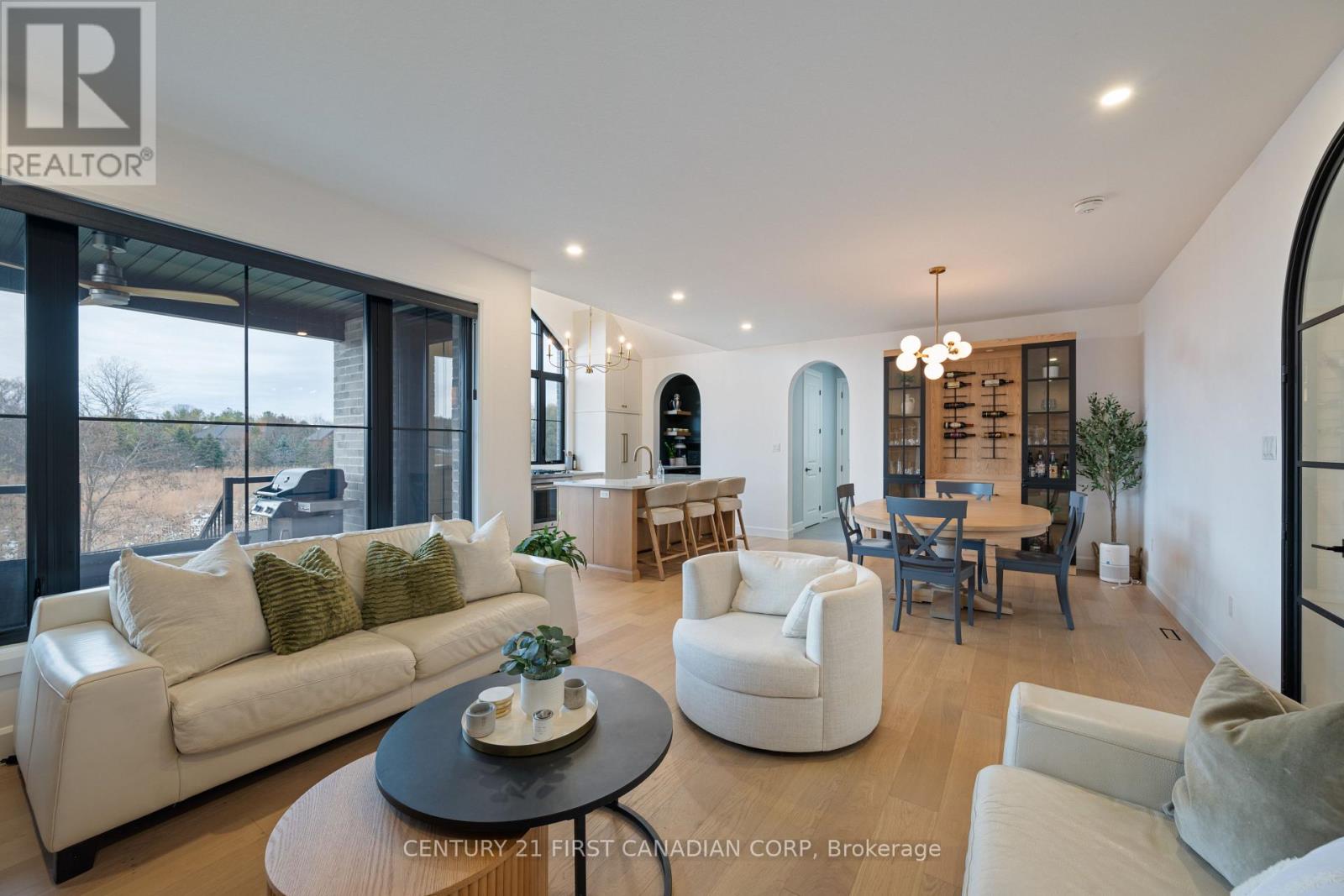 2190 Linkway Boulevard, London South, Ontario N6K 0K8 - Photo 9 - X12550484